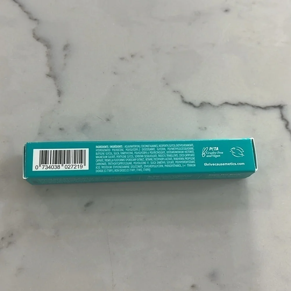 Thrive cosmetics buildable blur in shade very deep